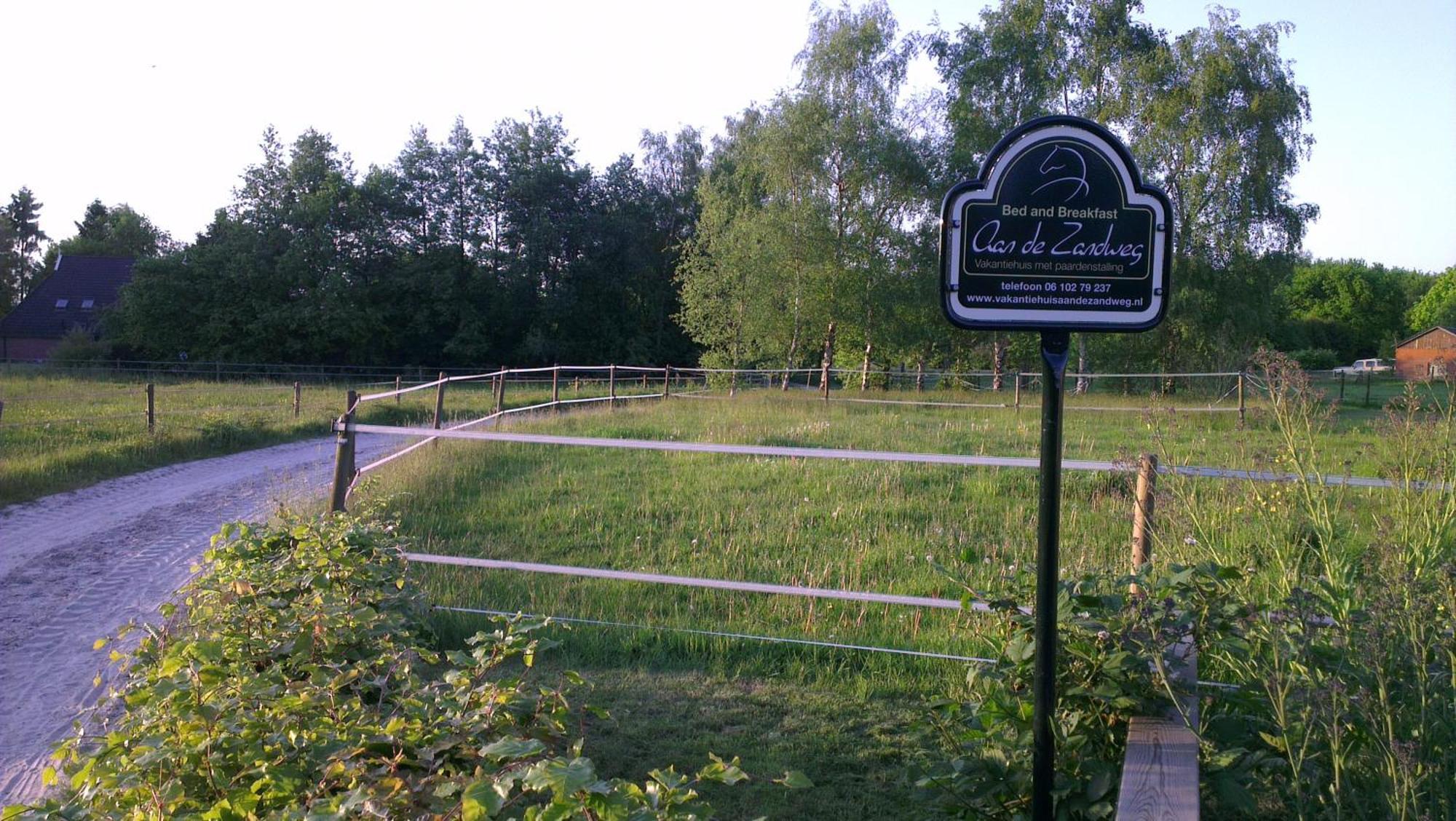 Vakantiehuis "Aan De Zandweg" Roderesch Zewnętrze zdjęcie